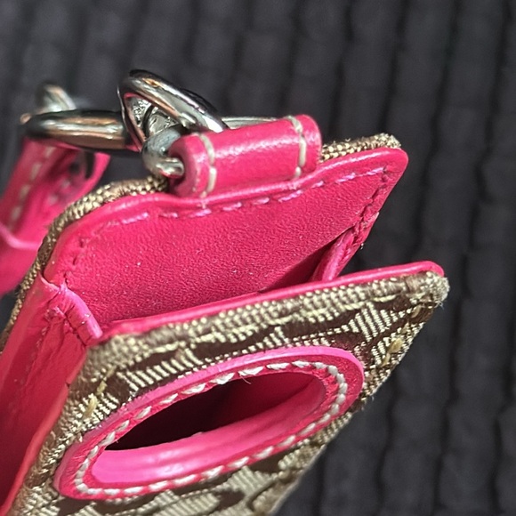 Coach ipod shuffle case - Picture 6 of 6